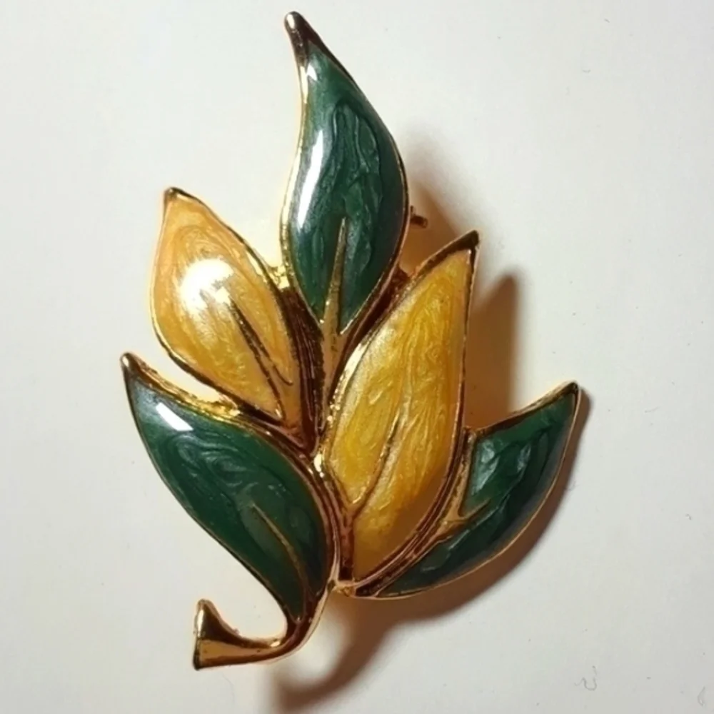 Vintage Enameled Stem Five Petal Brooch Pin
